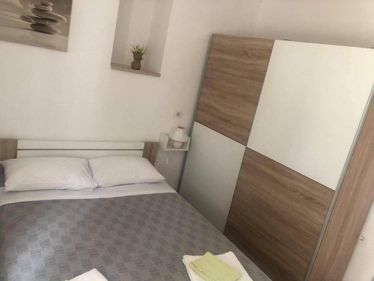 Apartmani Dokic Bale Eksteriør bilde
